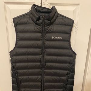 Columbia Black Vest Medium